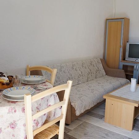 נין Apartments Red Rose מראה חיצוני תמונה